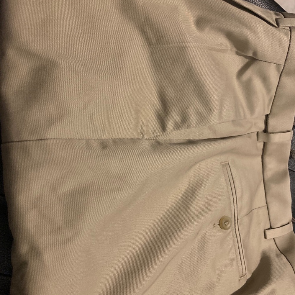 Men’s khakis